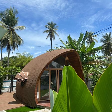 Found Mansion Hotel Pantai Cenang  Exterior foto