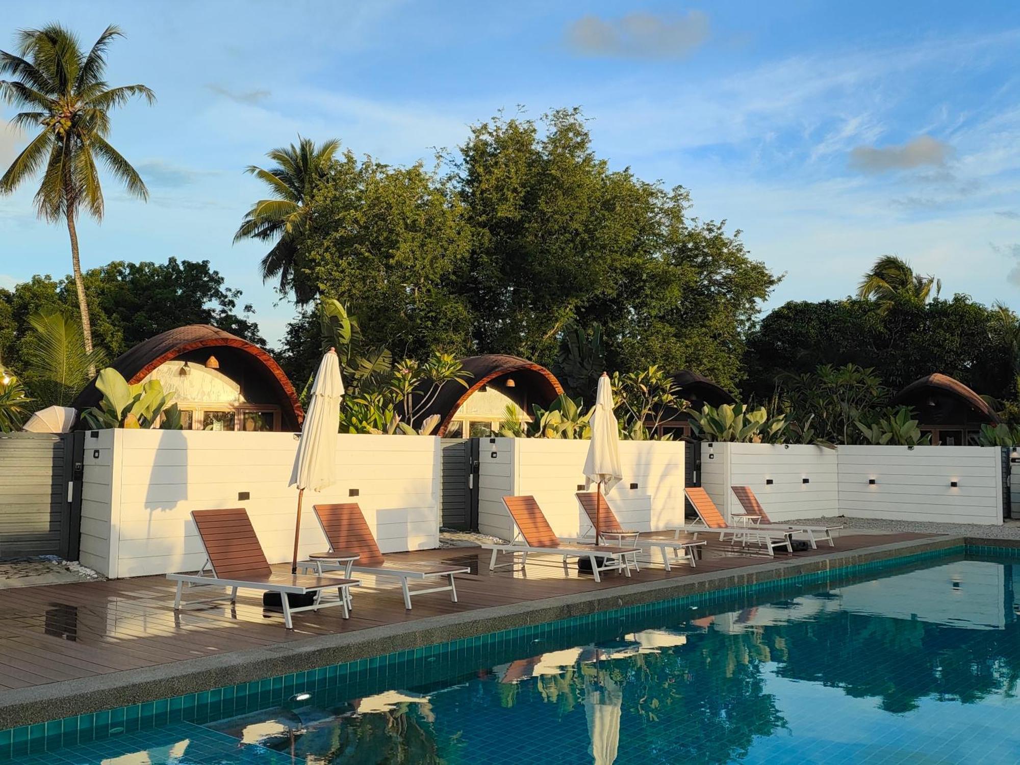 Found Mansion Hotel Pantai Cenang  Exterior foto